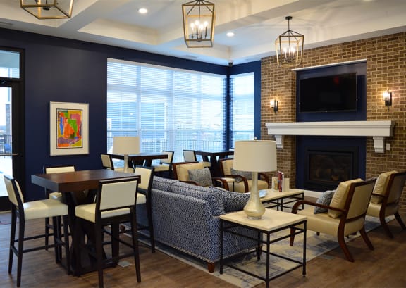 Villas At Hartman Lakes
